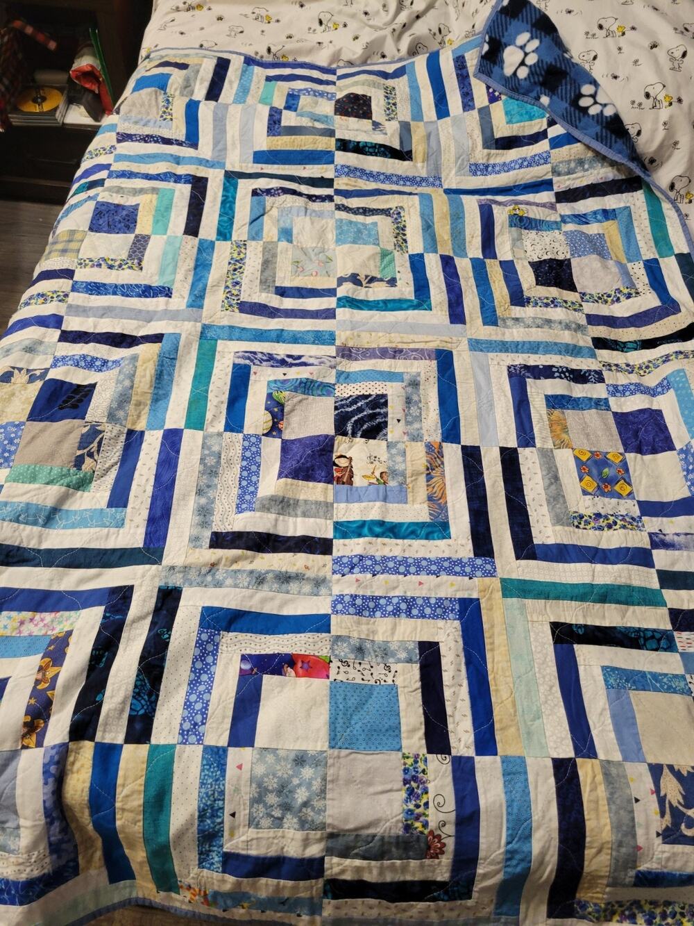 Modern Handmade Blue & White Quilt Fleece Paw Print Backing